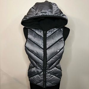Blanc Noir Full Zip Puffer Vest Size S EUC